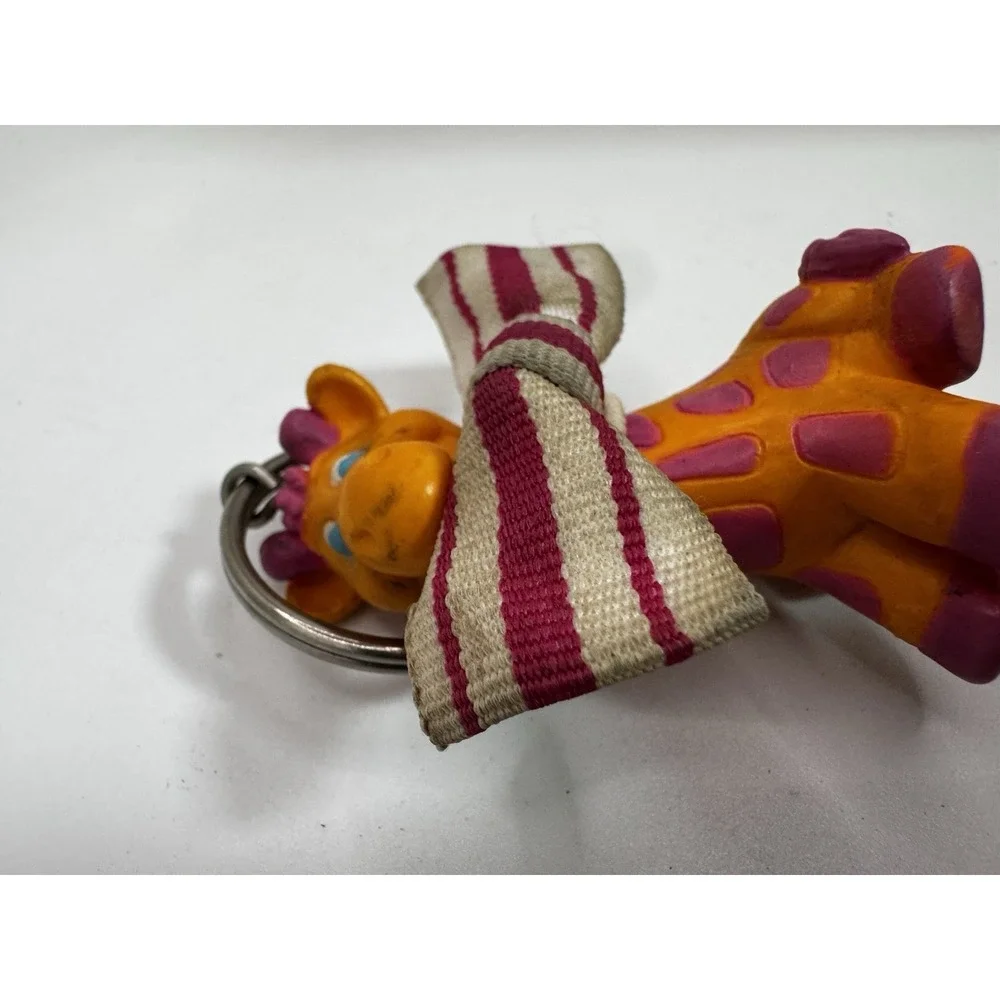 Vintage 1993 Avon Key To Cuteness Keychain‎ Circus Giraffe *No Box